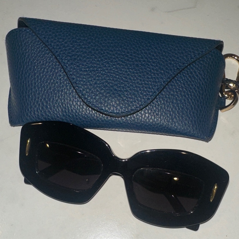 LOEWE Black Sunglasses with case